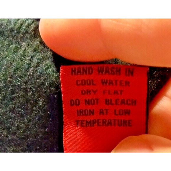 Red Woman's Black Open Front Cardigan Jacket Size XL Beautiful Lace Accent Back - Picture 11 of 13